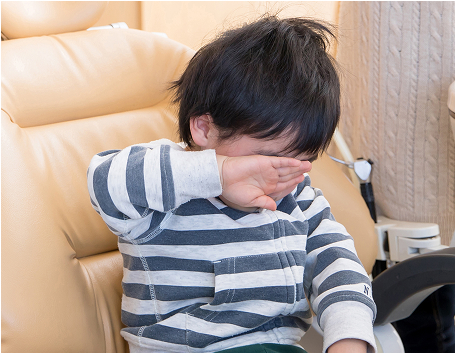 小さなお子様でも「痛みを抑えて」使用できる治療